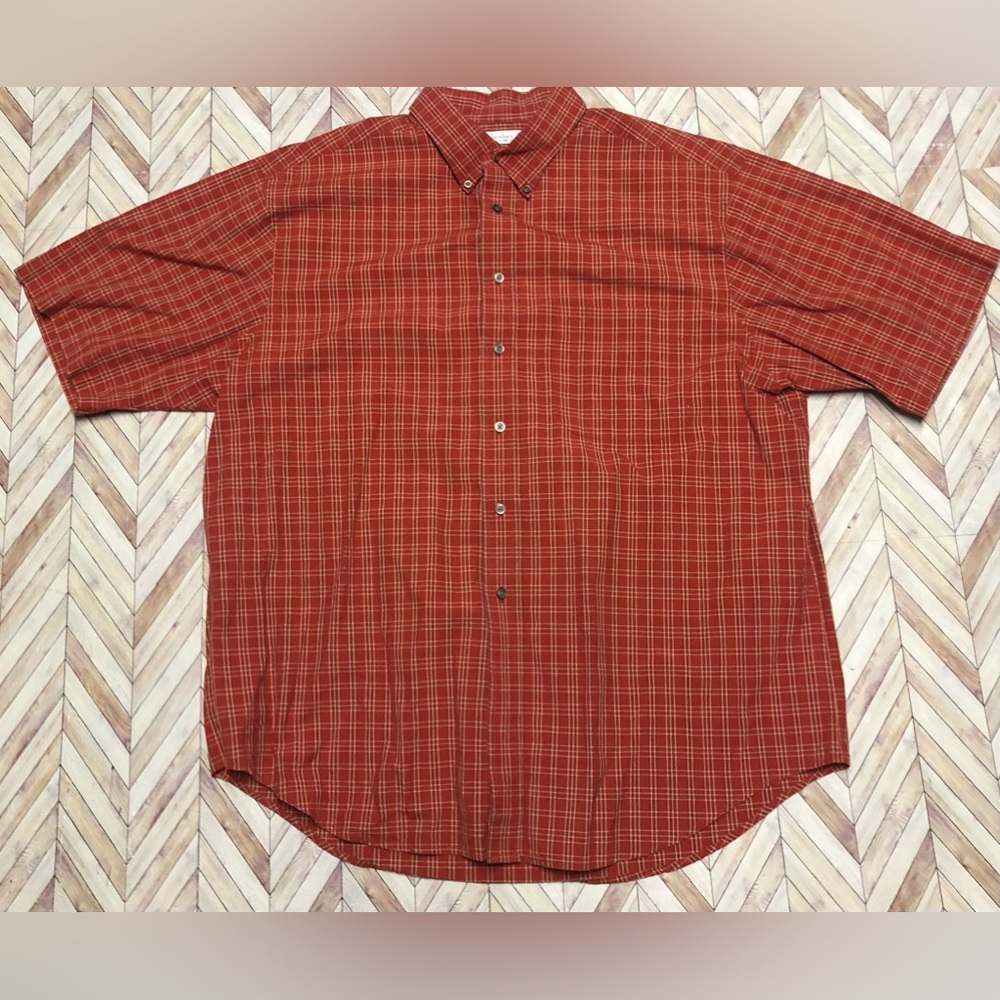 Turnbury Men’s Short Sleeve Button Down Plaid Red Shirt. Size XL. 100% Cotton
